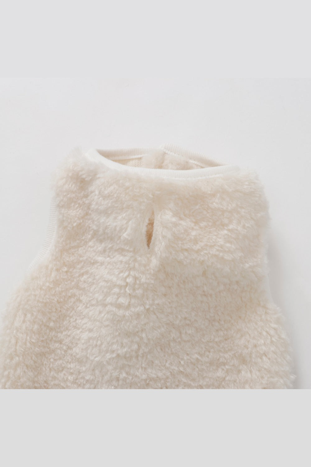 Puff Vest White｜犬 服 ボア ベスト ドッグウェア 冬 防寒
