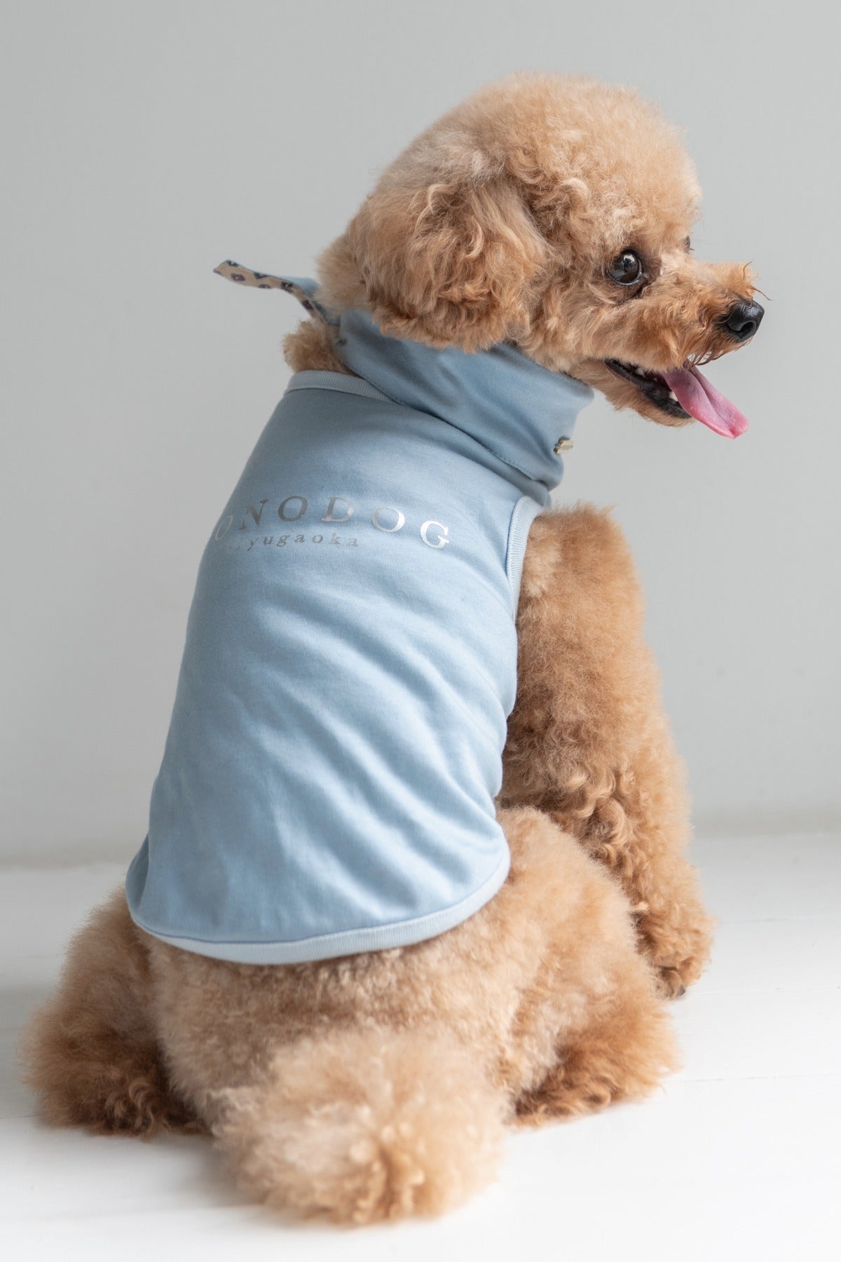 Cooling Tee - Blue Grey｜箔プリントの接触冷感Tシャツ