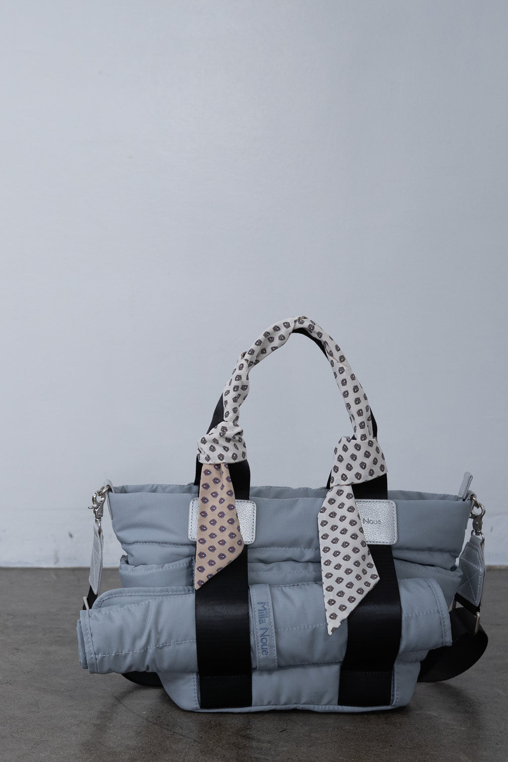 Walk Tote