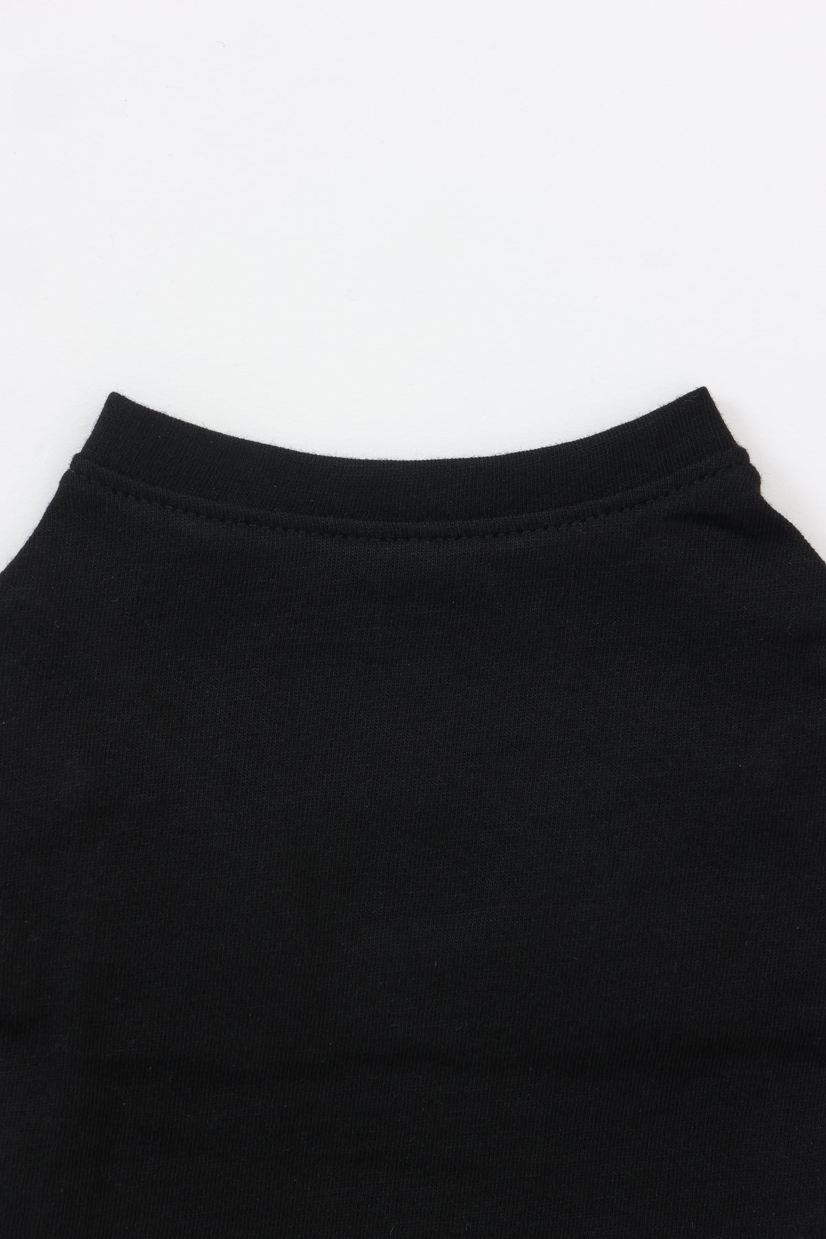 PONODOG Aegean Organic Cotton Tee ブラック｜首まわりのデザインと縫製