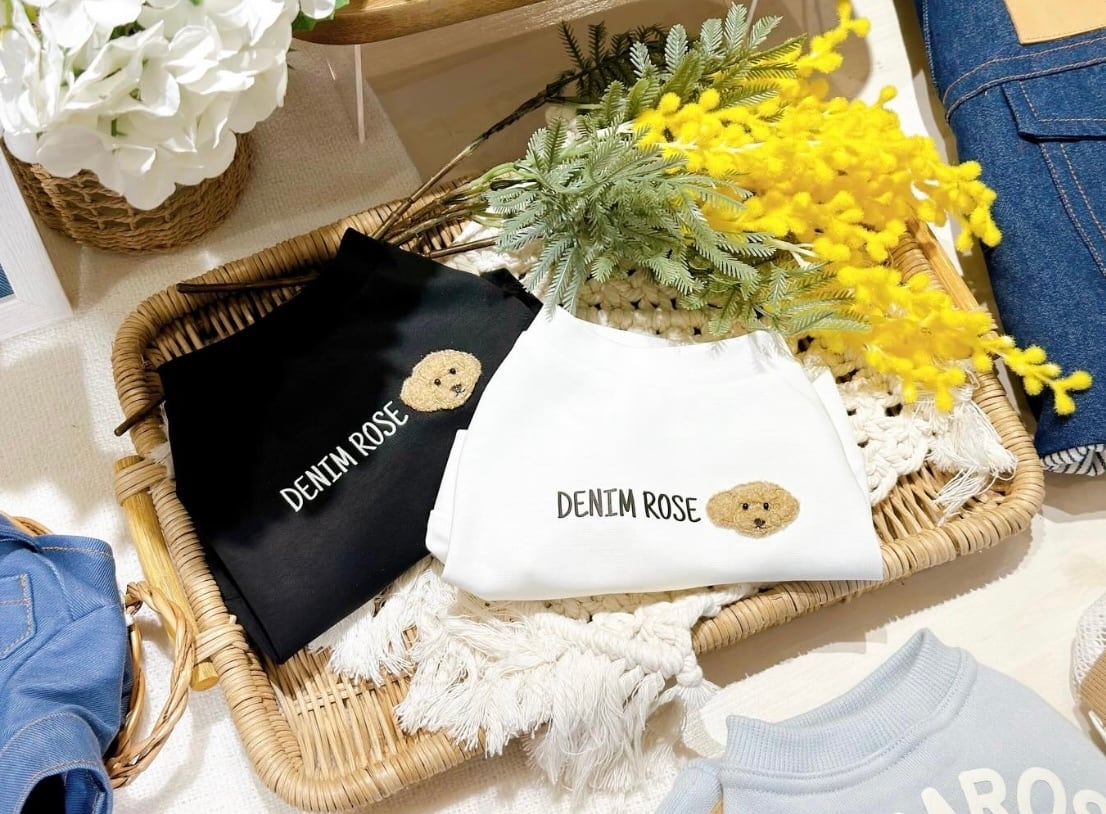 Denim Rose ワッペンロゴTシャツ