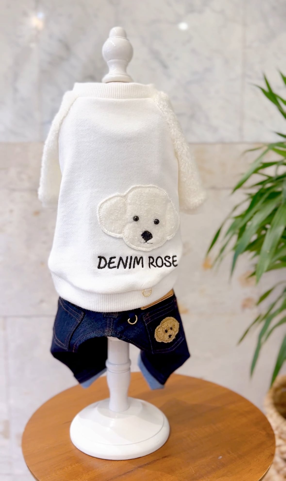 Denim Rose ビッグワッペンボアトレーナー