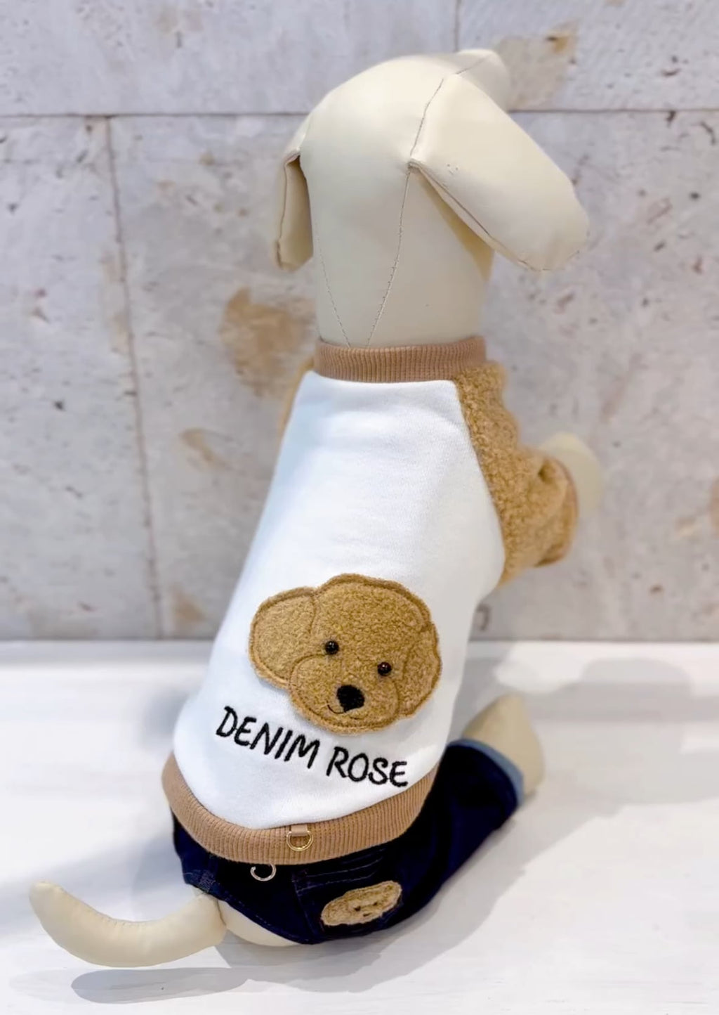 Denim Rose ビッグワッペンボアトレーナー