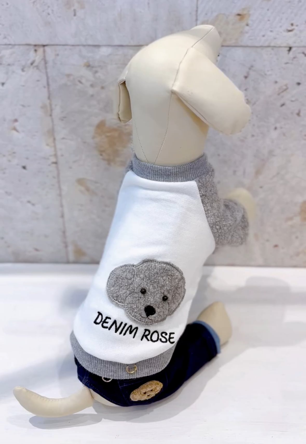 Denim Rose ビッグワッペンボアトレーナー