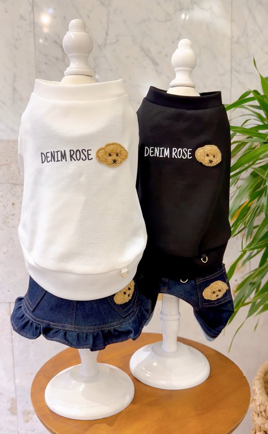 Denim Rose ワッペンロゴTシャツ