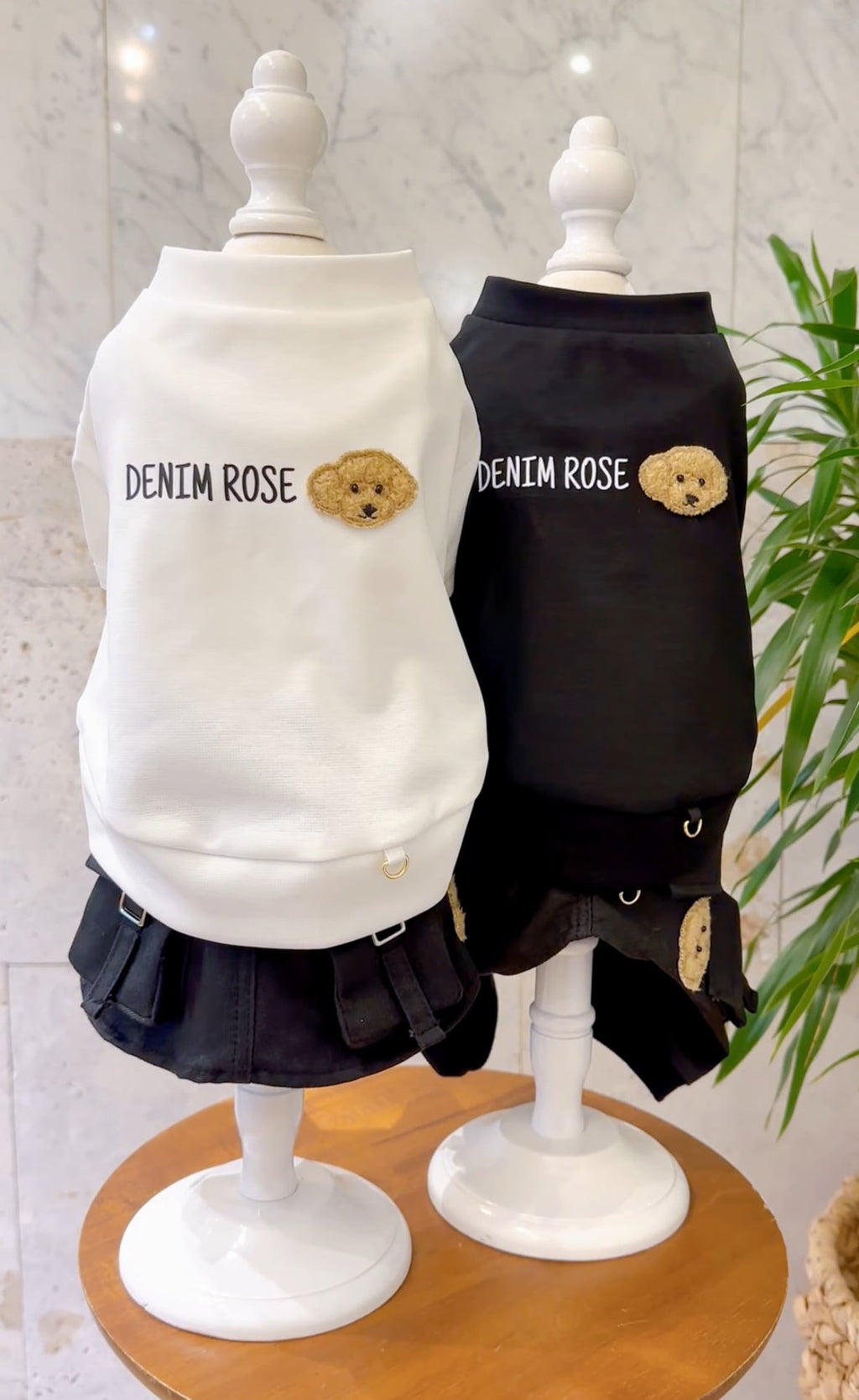 Denim Rose ワッペンロゴTシャツ
