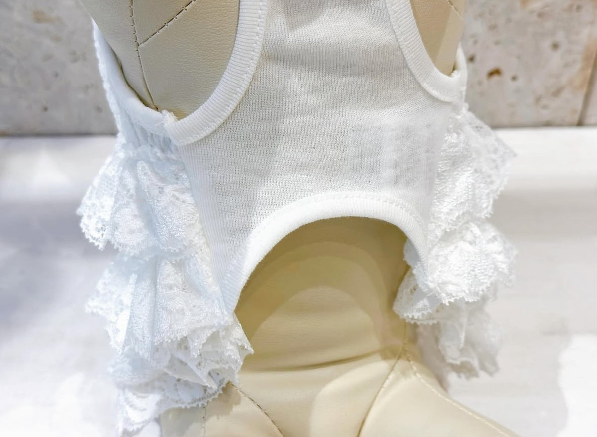Denim Rose ワッペンレースフリルキャミソール