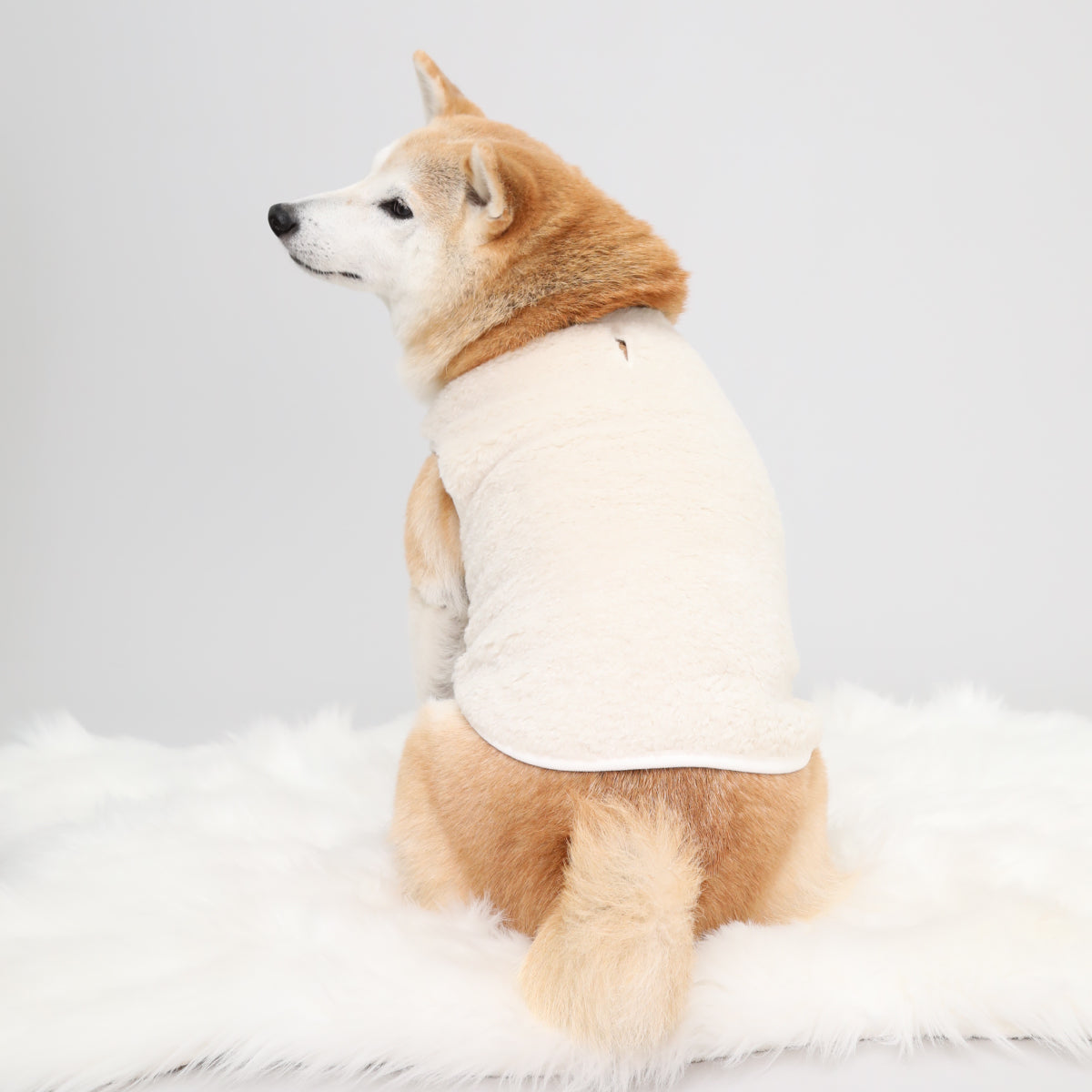 Puff Vest - White